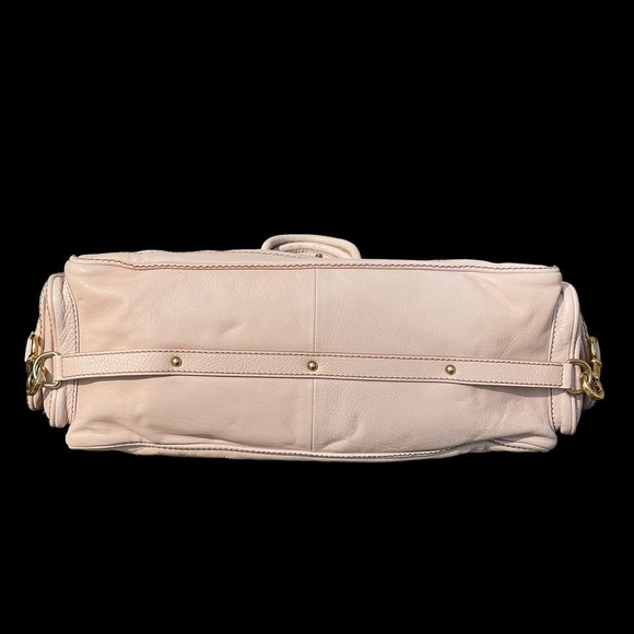 Marc Jacob’s Double-Handle Soft Leather Tote Handbag in Buff MJ462 - Picture 3 of 16